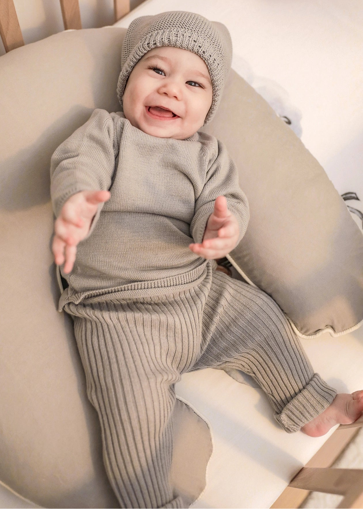 LouLou Pants & Cardigan Grey